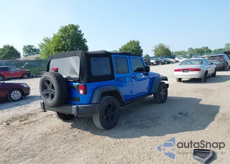 2016 Jeep Wrangler Unlimited Black Bear z USA, uszkodzony, nr VIN 1C4BJWDG1GL125582